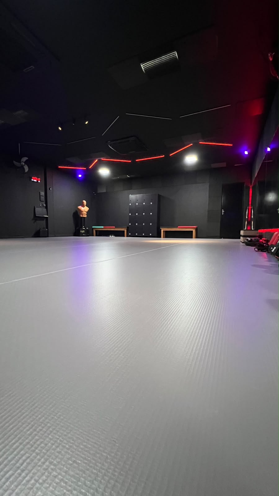 Queens Fight Club Studio — foto 1